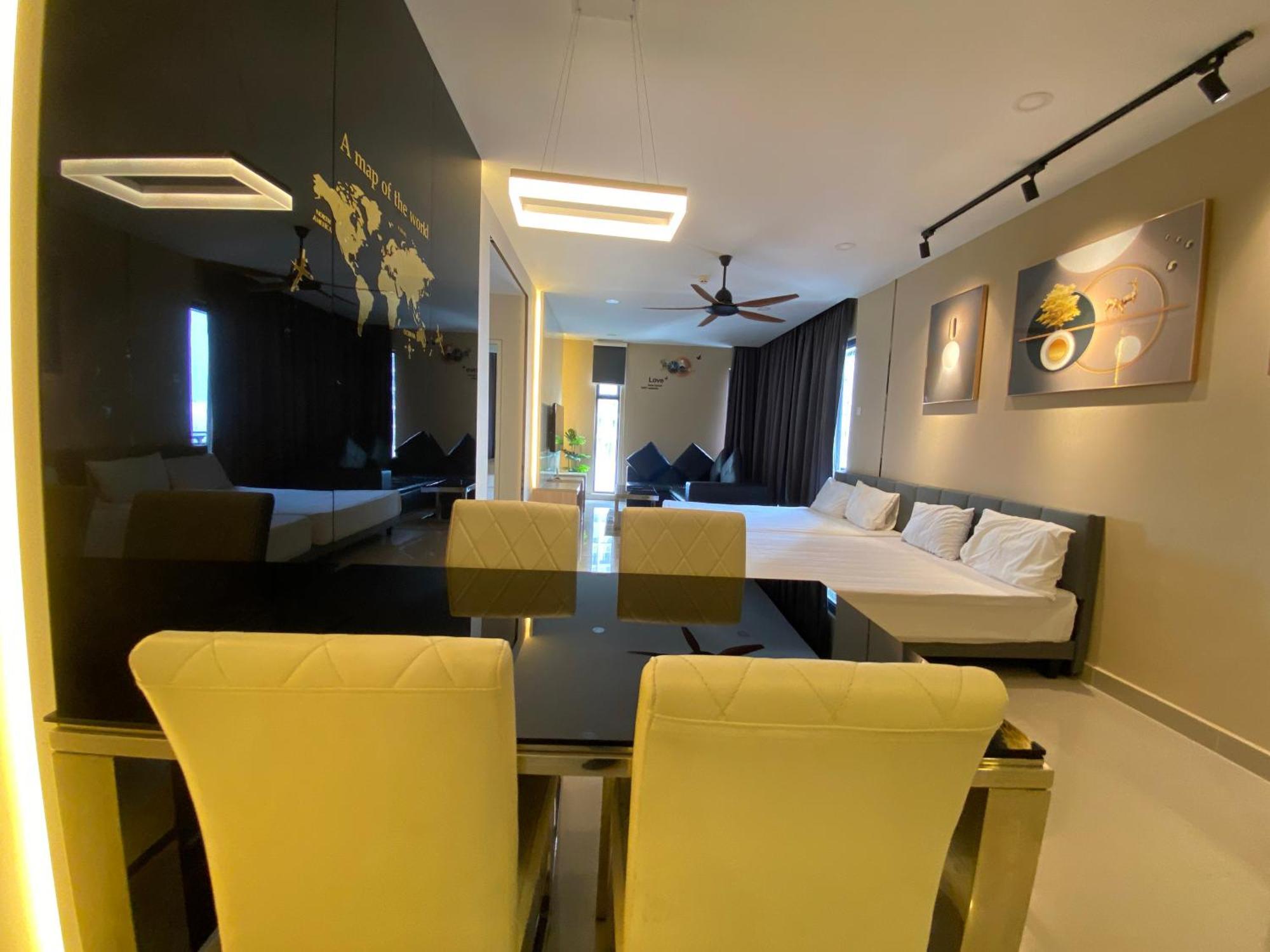 Genting Grandeur - Ion D'elemen